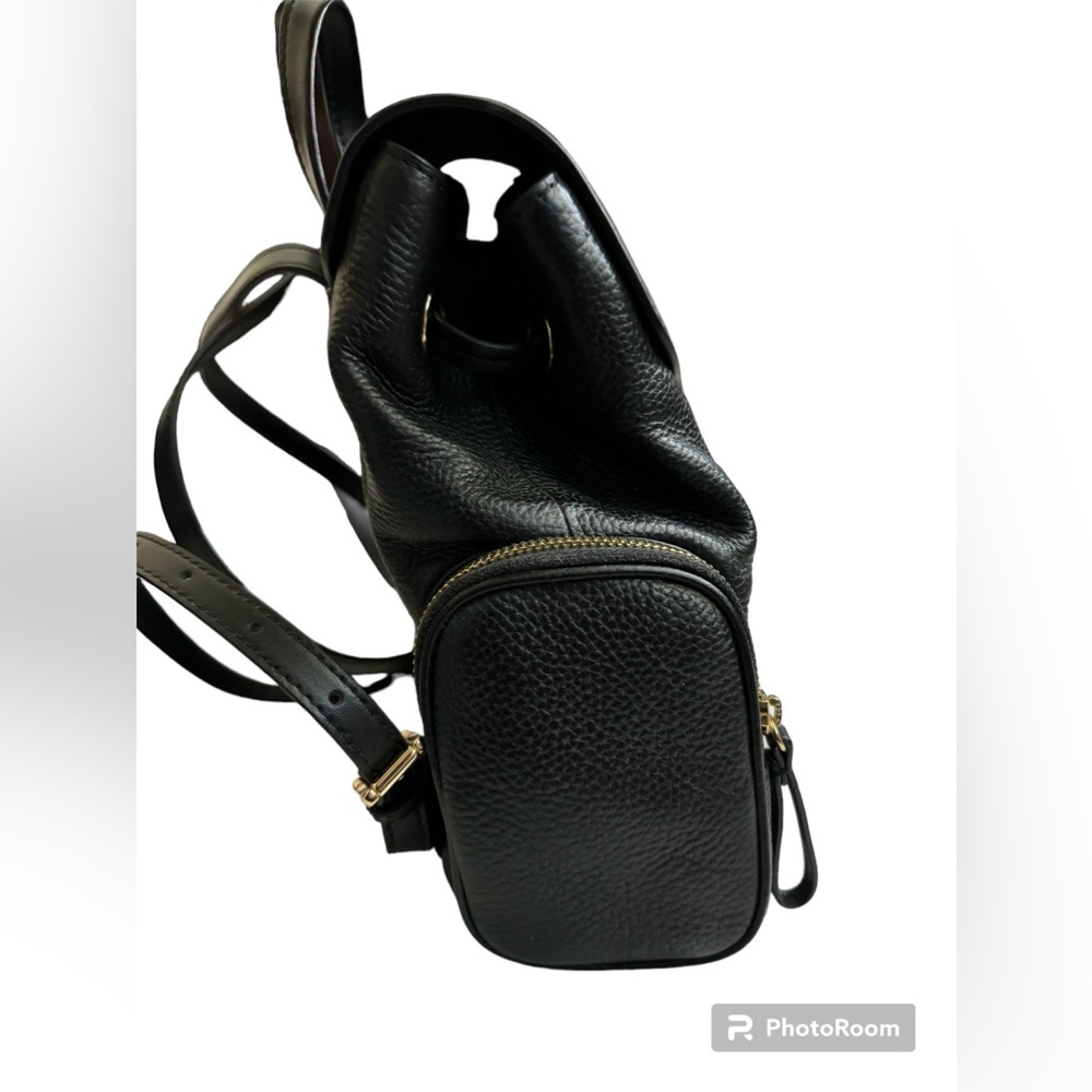 Michael Kors purse. - Picture 4 of 7
